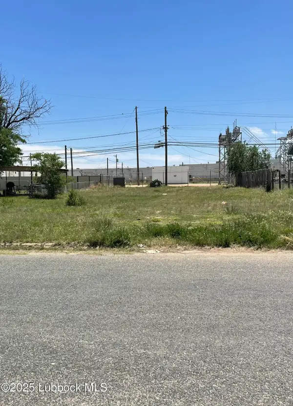 304 E 37th Street, Lubbock, TX 79404