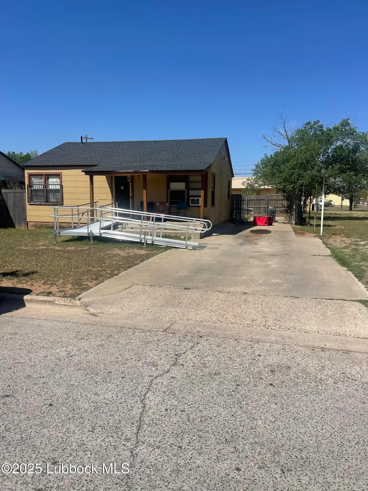 206 Avenue S, Lubbock, TX 79415 - Image #1