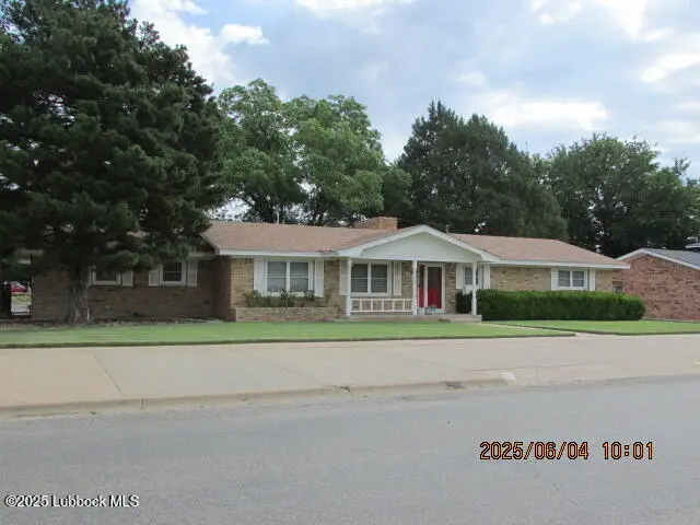 1736 W Ave D, Muleshoe, TX 79347 - Image #1