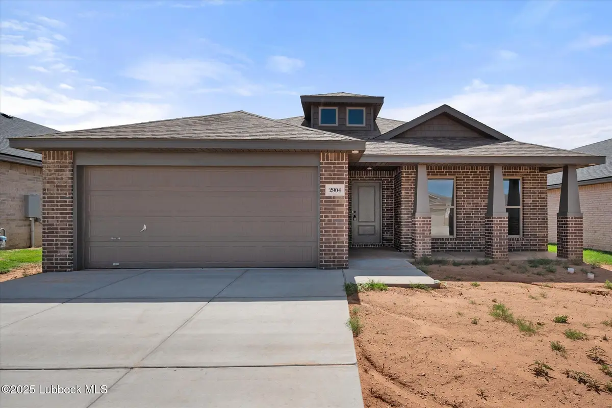 2904 Durham Avenue, Wolfforth, TX 79382 - Image #1