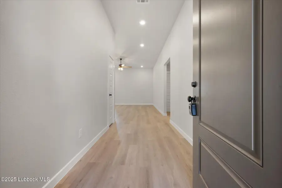 2904 Durham Avenue, Wolfforth, TX 79382 - Image #2