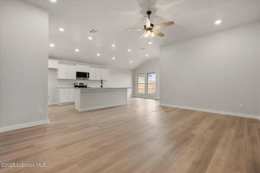 2904 Durham Avenue, Wolfforth, TX 79382 - Image #3