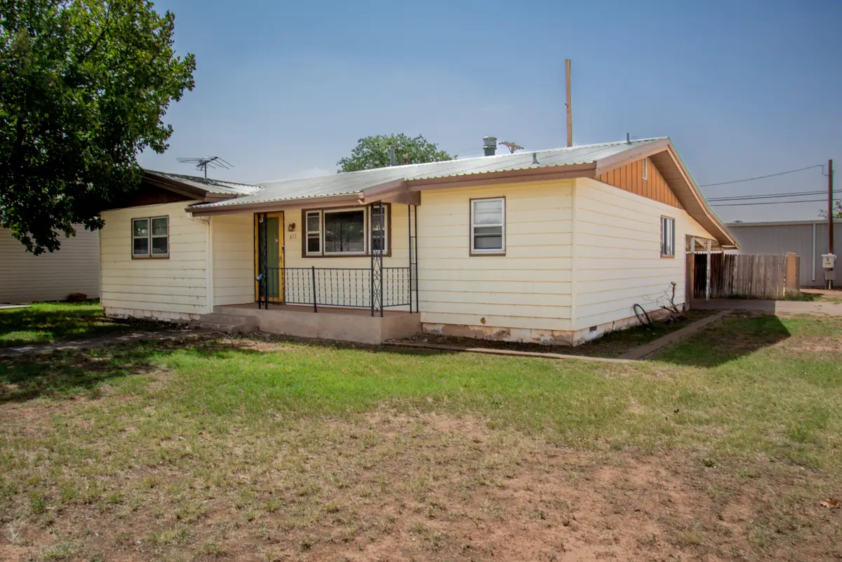 611 7th Street, Wolfforth, TX 79382 - #1