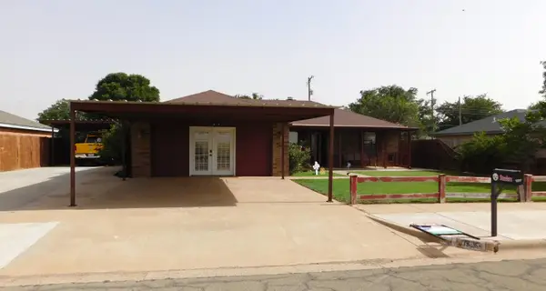 925 Bradley Street, Lubbock, TX 79403