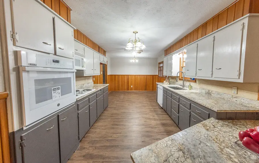 2310 61st Street, Lubbock, TX 79412 - Image #2