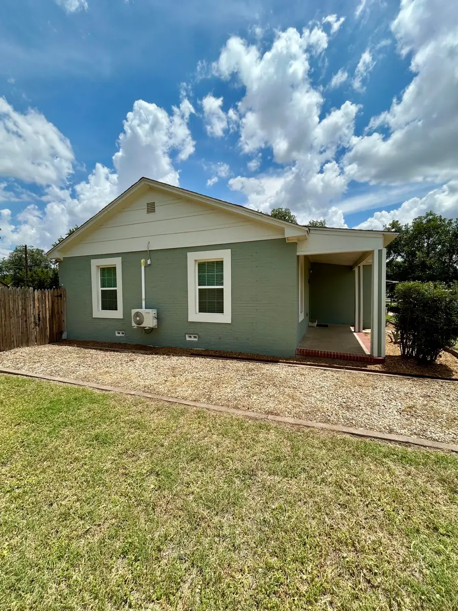 2214 25th Street, Lubbock, TX 79411 - Image #3