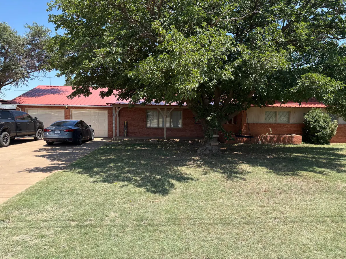 605 S Ayrshire Street, Crosbyton, TX 79322 - Image #1
