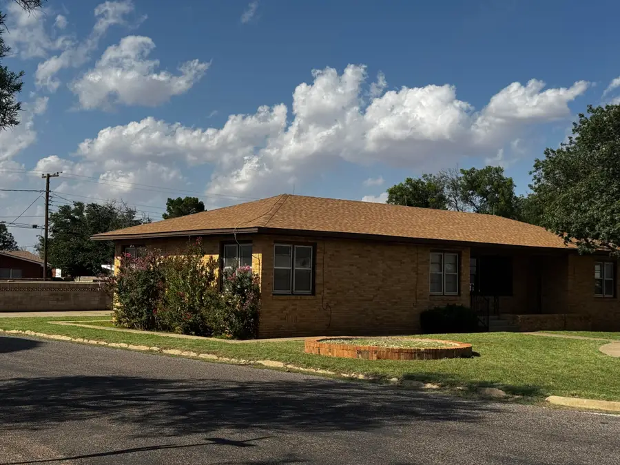 110 N 15th Street, Lamesa, TX 79331 - Image #3