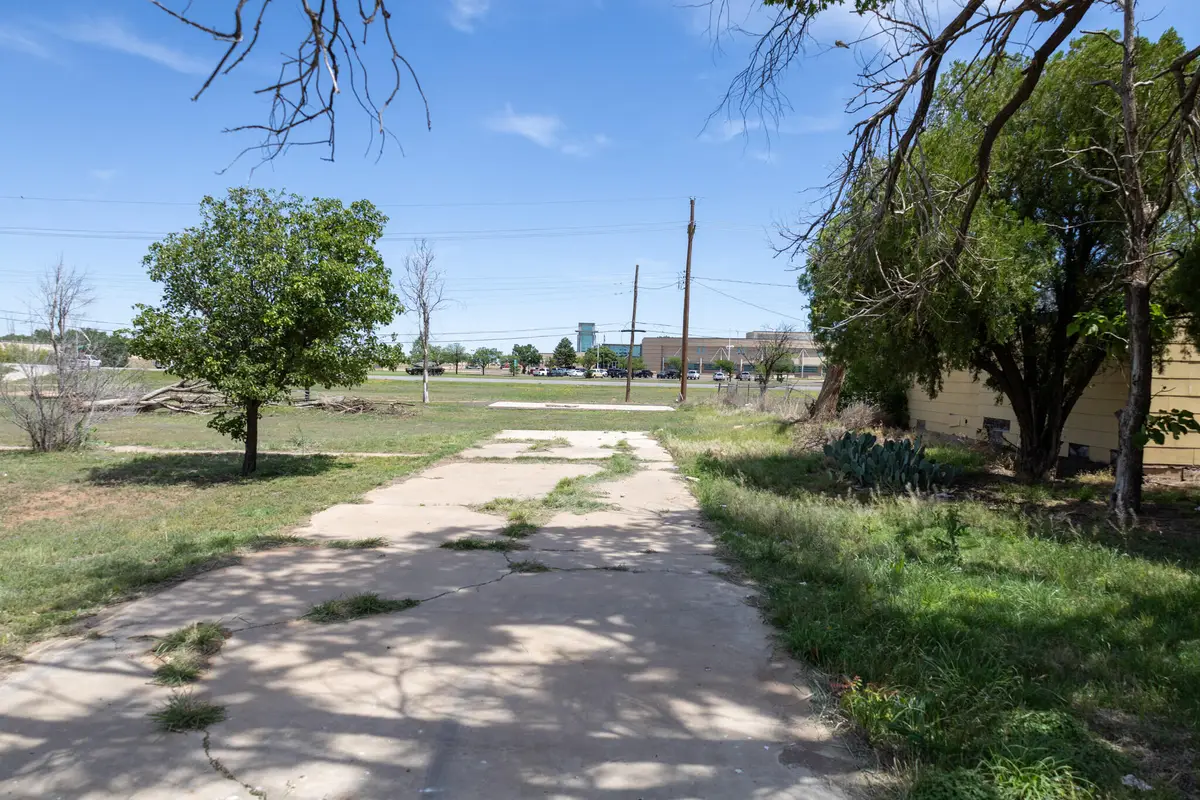 305 E Quinn Street, Lubbock, TX 79403 - Image #1