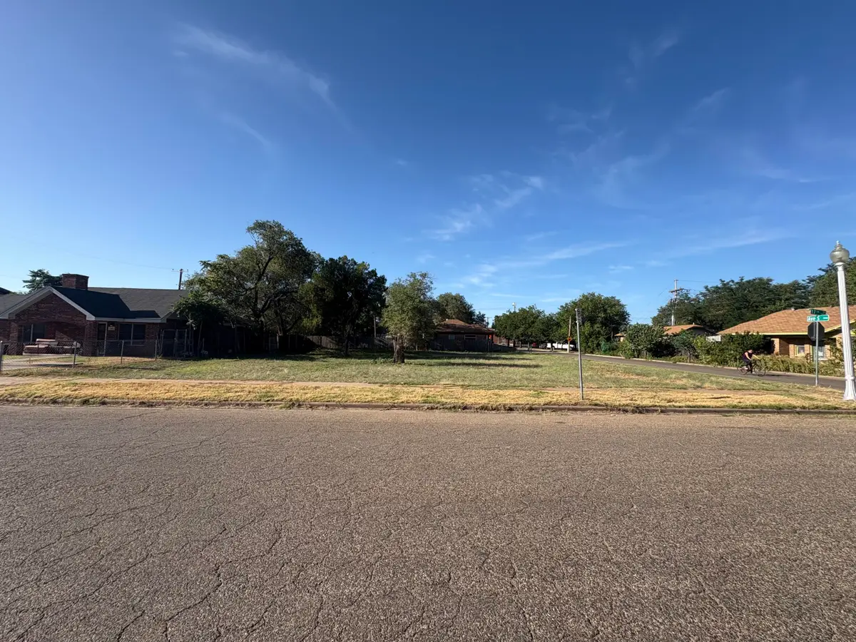 1809 17th Street, Lubbock, TX 79401 - Image #1