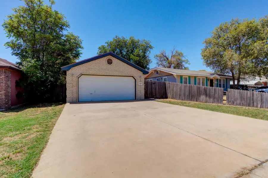 2109 21st Street, Lubbock, TX 79411 - #2