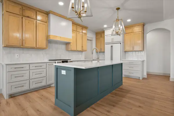 305 Maple Avenue, New Home, TX 79381