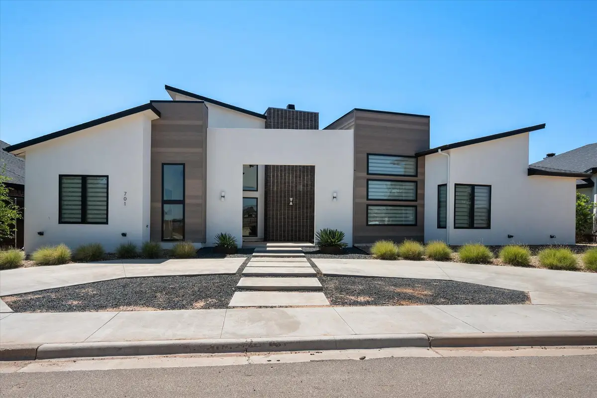 701 N 12th Street, Wolfforth, TX 79382 - Image #1