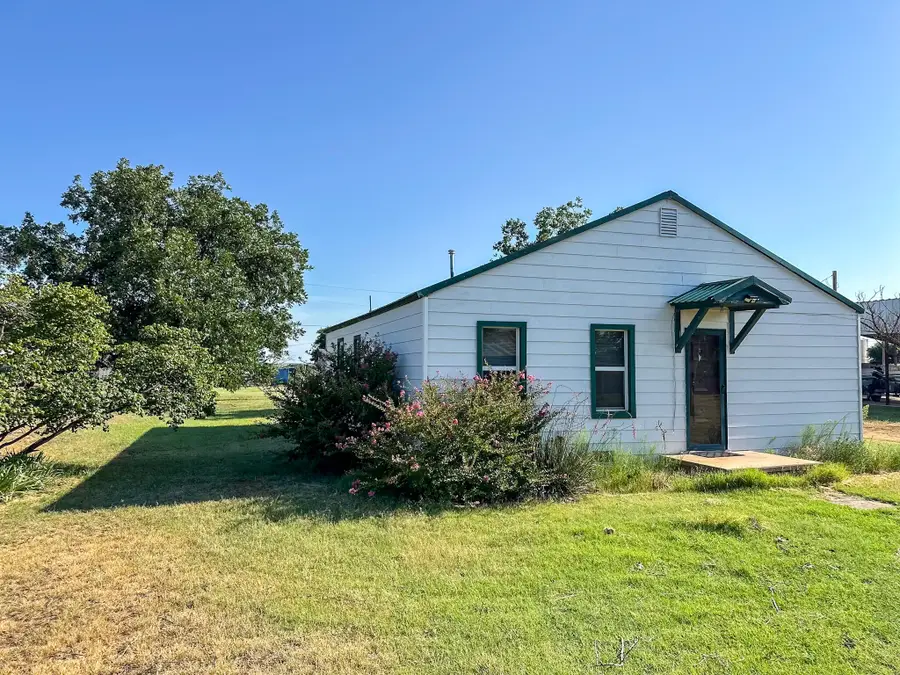 208 Jago Street, Quitaque, TX 79255 - #3
