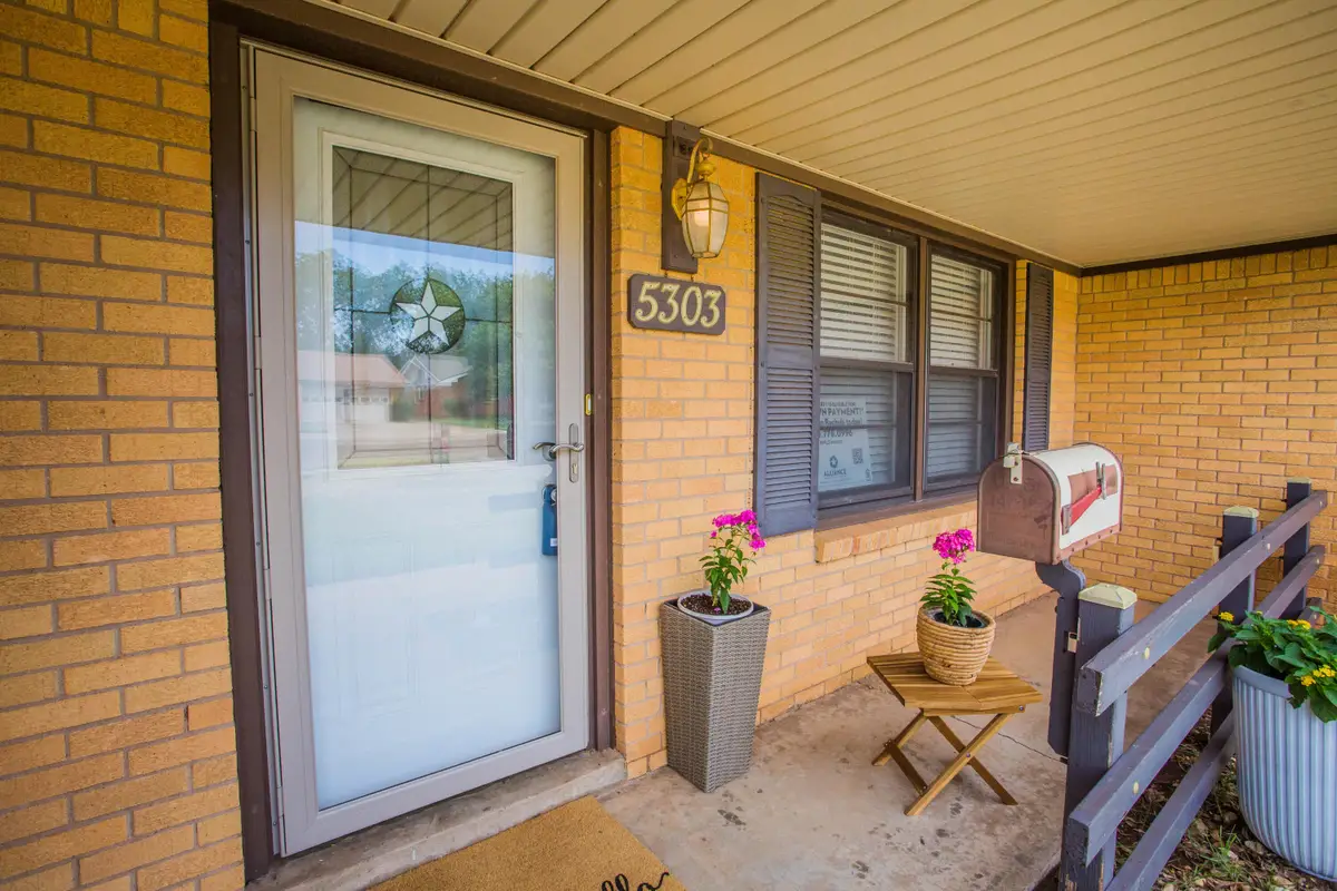 5303 46th Street, Lubbock, TX 79414 - Image #1