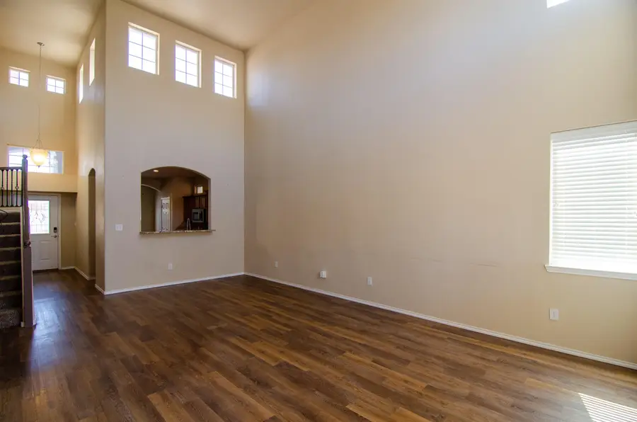 8706 10th Place, Lubbock, TX 79416 - Image #3