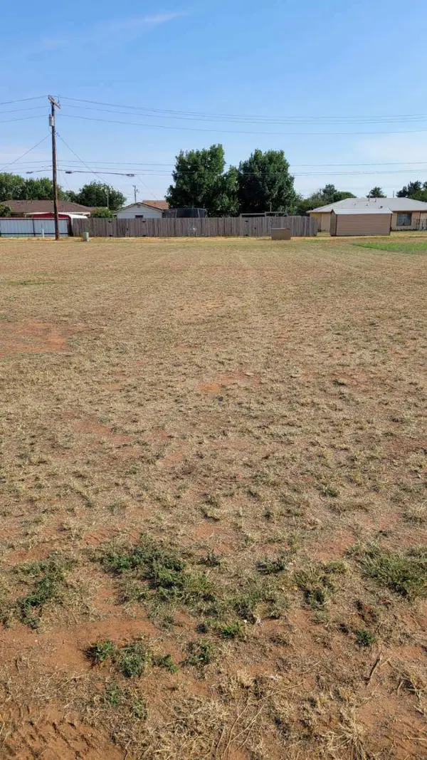 1016 E Grace Street, Brownfield, TX 79316