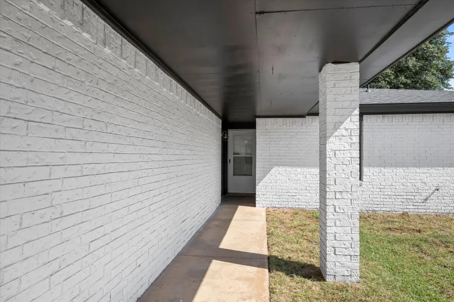 2304 77th Street, Lubbock, TX 79423 - Image #3