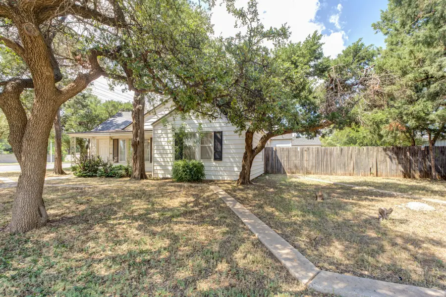2420 39th Street, Lubbock, TX 79412 - Image #2