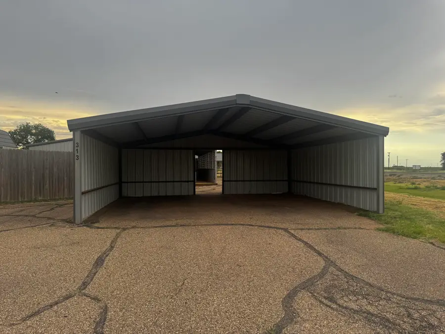 313 Pierce, Whiteface, TX 79379 - Image #3