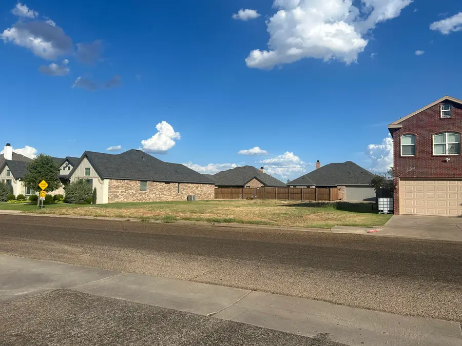 705 N 7th Street, Wolfforth, TX 79382 - Image #2