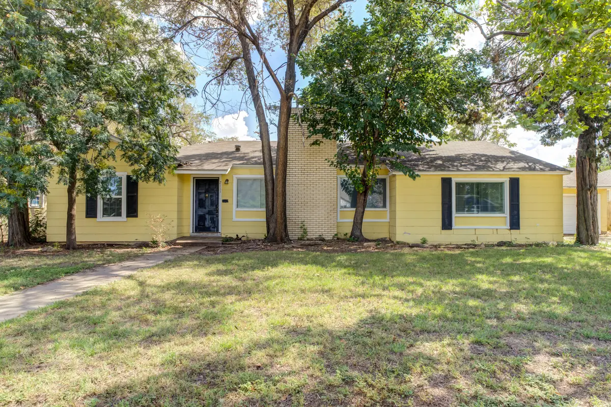 2111 29th Street, Lubbock, TX 79411 - Image #1