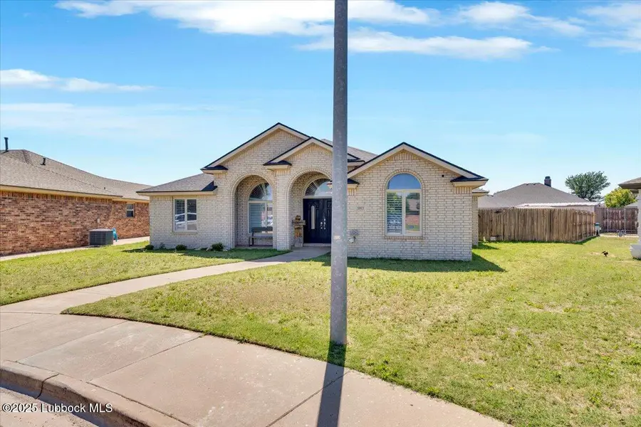 5913 101st Place, Lubbock, TX 79424 - #3