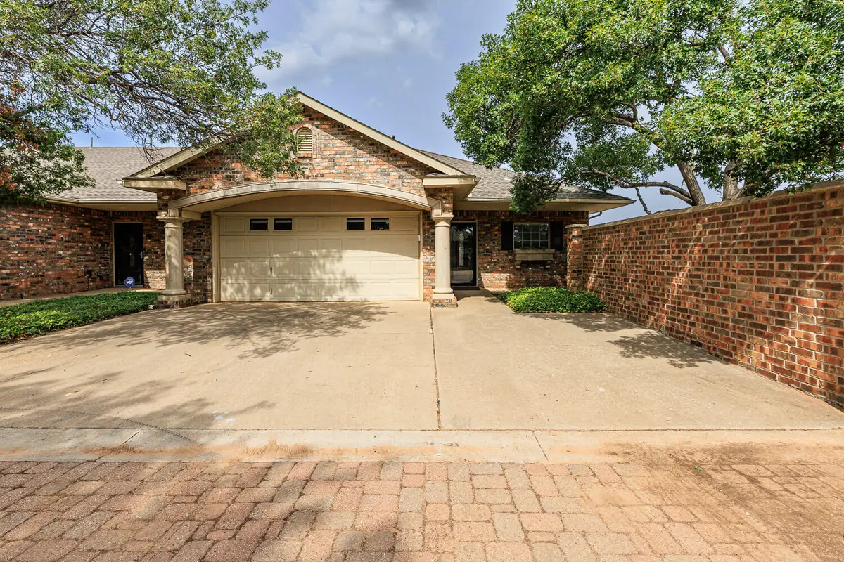 5811 11th Place, Lubbock, TX 79416 - Image #1