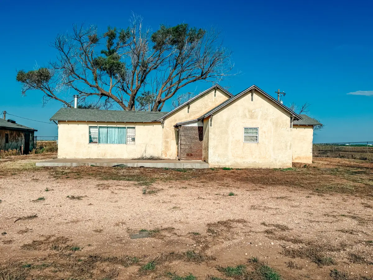 20608 County Rd 1640, Wolfforth, TX 79382 - Image #1