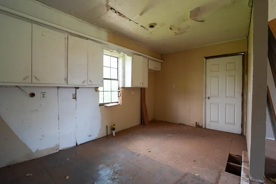 2812 Emory Street, Lubbock, TX 79415 - Image #3