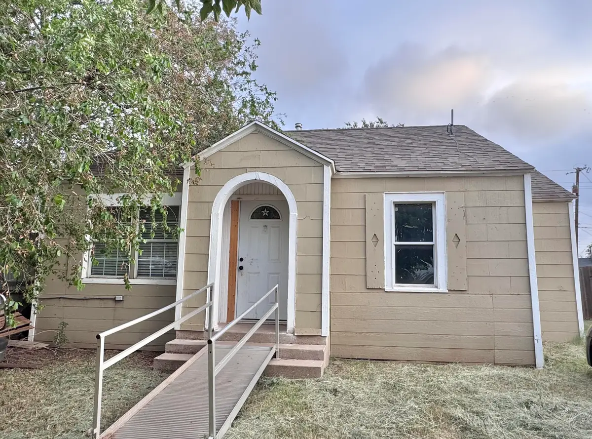 2912 Amherst Street, Lubbock, TX 79415 - Image #1