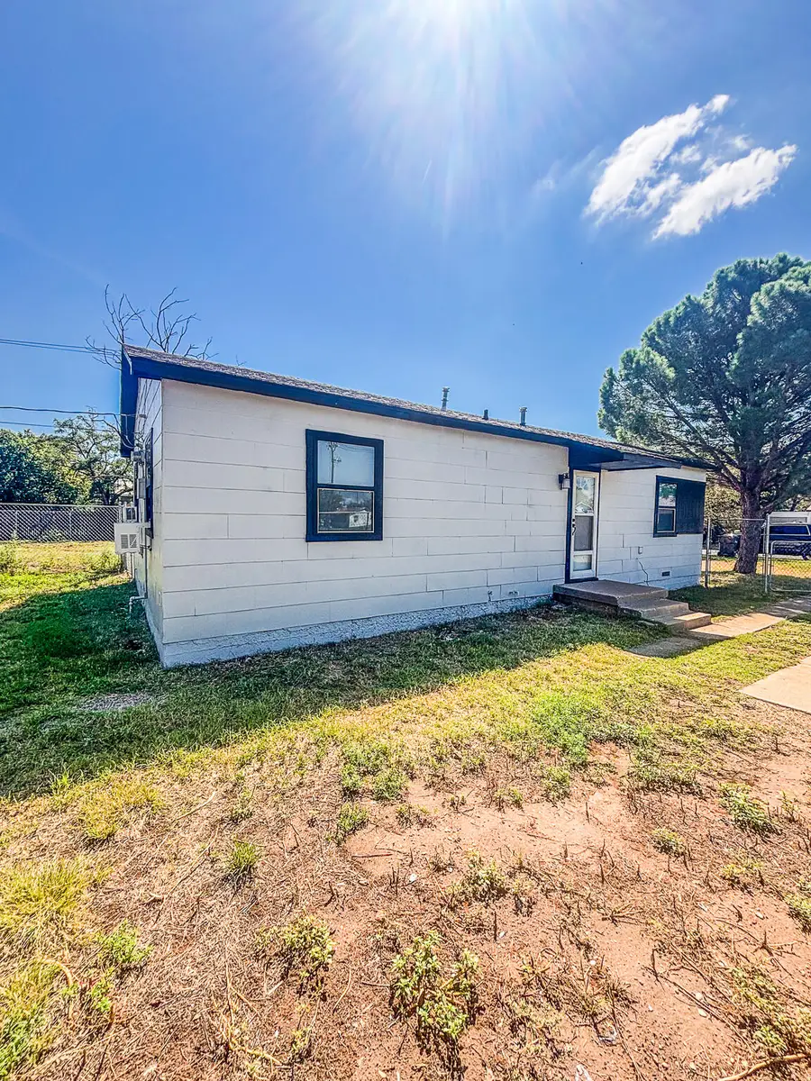 505 E 37th Street, Lubbock, TX 79404 - Image #3