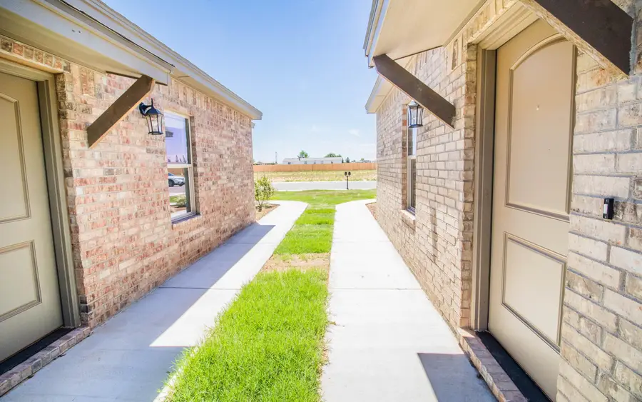 1613 102nd Street, Lubbock, TX 79423 - Image #2