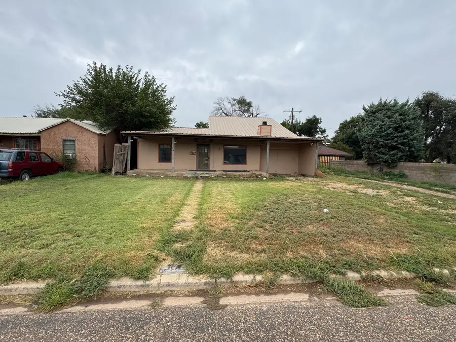 108 SE 10th Street, Plainview, TX 79072 - Image #2