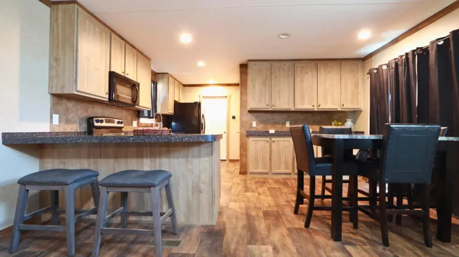 304 3rd Street, Wolfforth, TX 79382 - #3