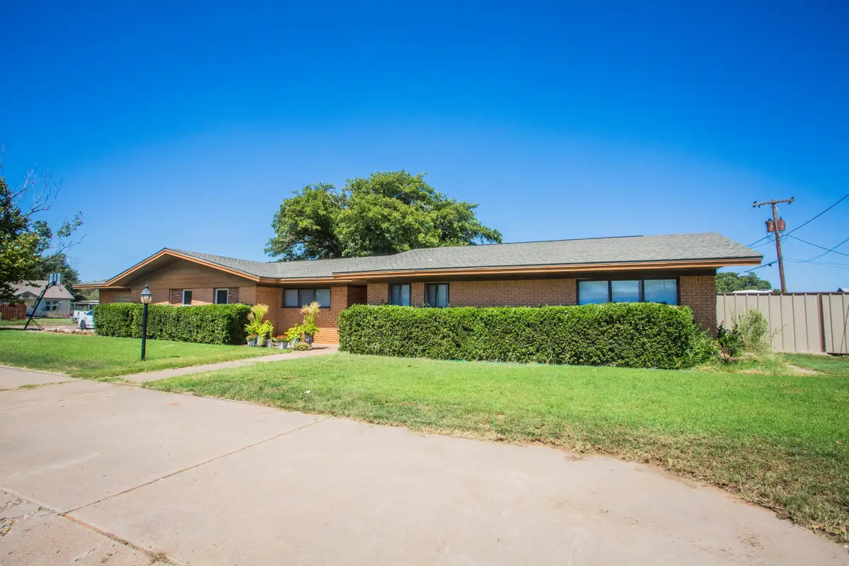 812 1st Street, Abernathy, TX 79311 - Image #1