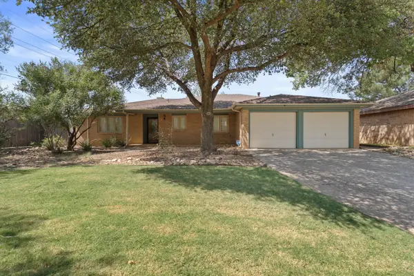 8016 Dover Avenue, Lubbock, TX 79424