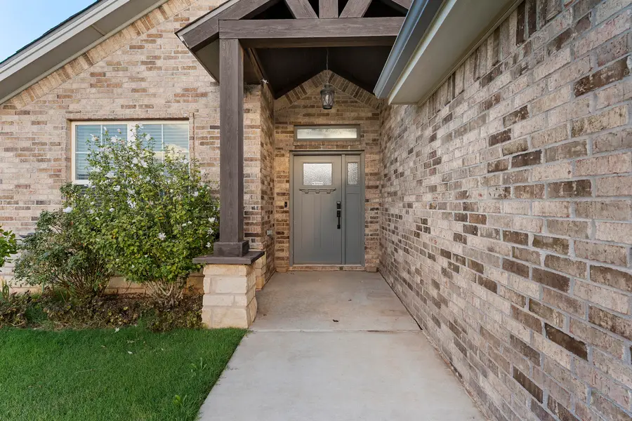 1114 N Gardner Avenue, Lubbock, TX 79416 - #3