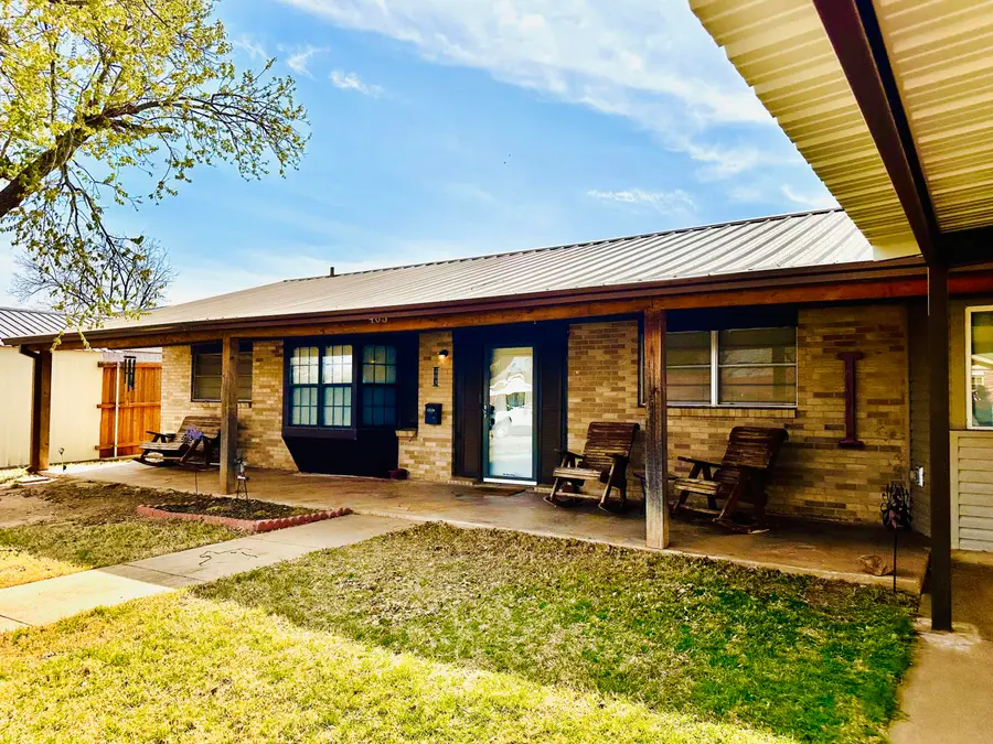 403 Osage Avenue, Post, TX 79356 - Image #3