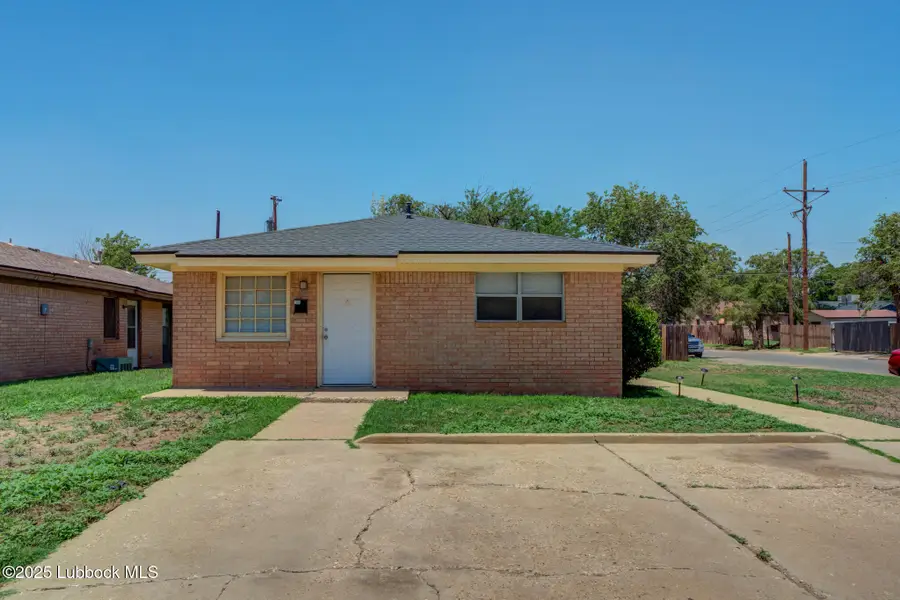 2302 40th Street, Lubbock, TX 79412 - Image #2