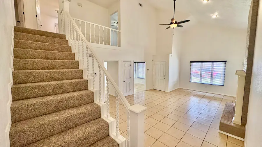 502 N Homestead Avenue, Lubbock, TX 79416 - Image #2