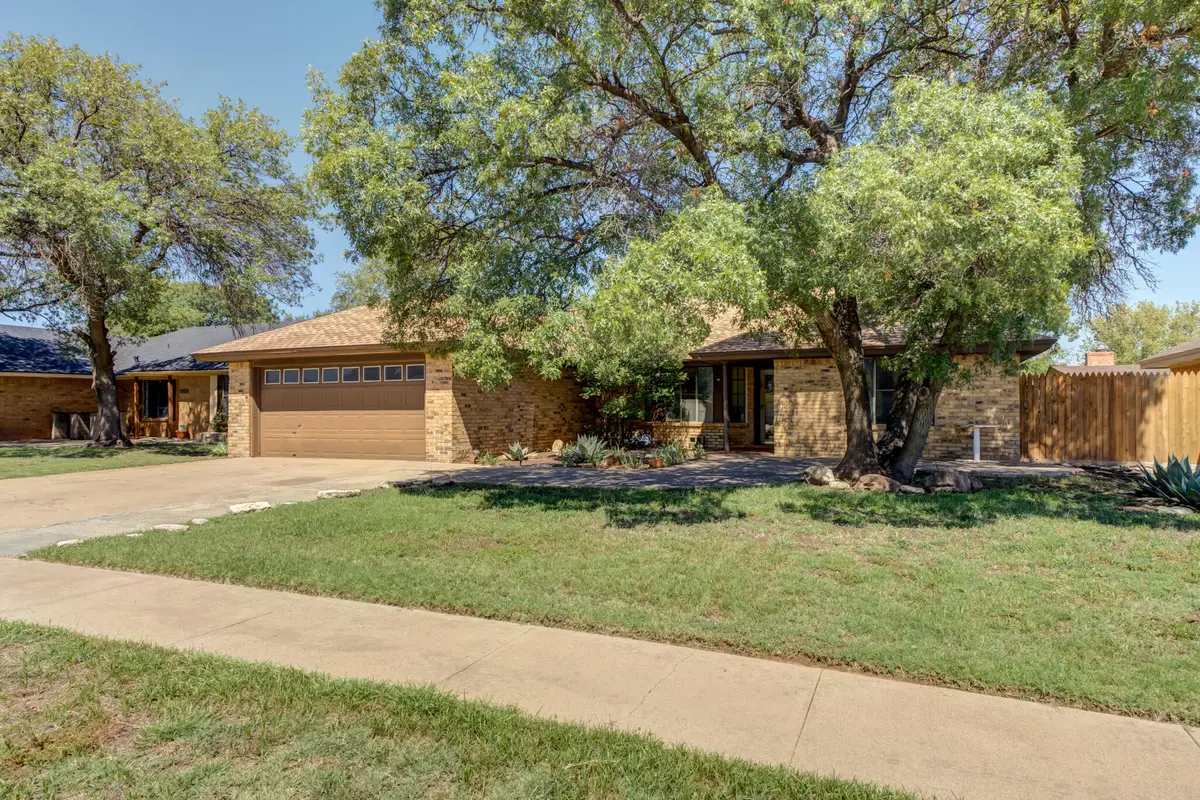 5226 93rd Street, Lubbock, TX 79424 - Image #1