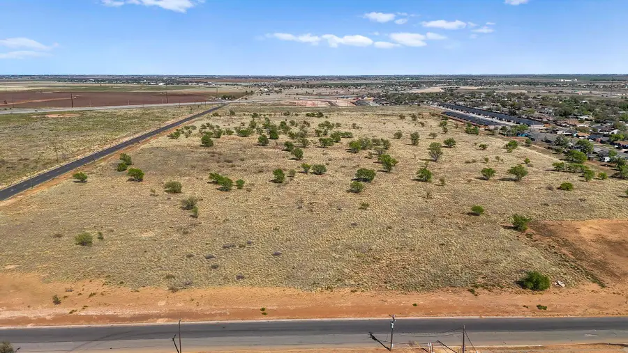 2602 E Erskine Street, Lubbock, TX 79403 - Image #2