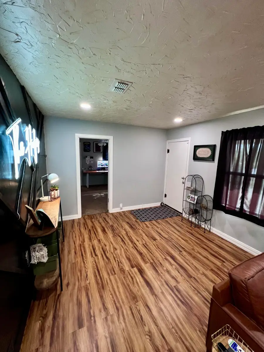 502 Main Street, Anton, TX 79313 - Image #2