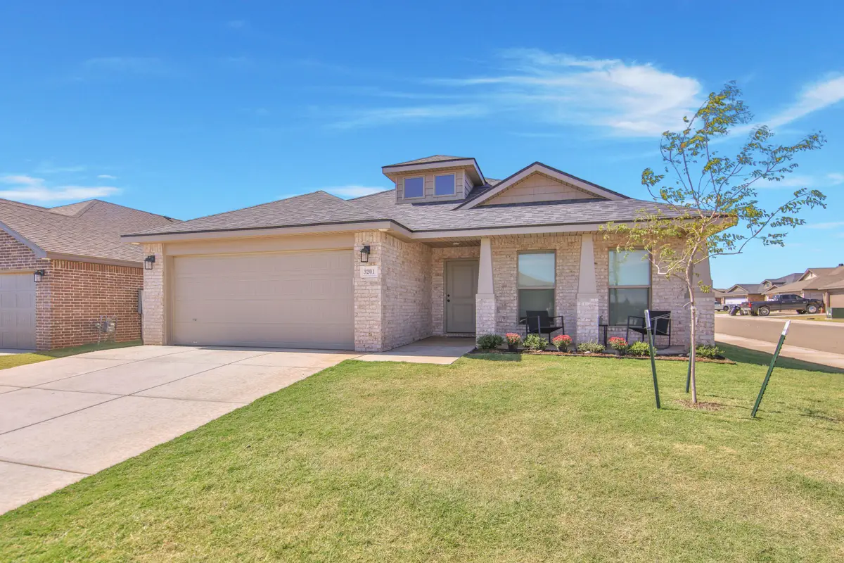 3201 Farmhouse Avenue, Wolfforth, TX 79382 - Image #1