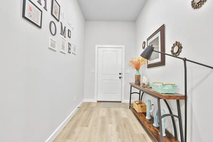 3201 Farmhouse Avenue, Wolfforth, TX 79382 - Image #3