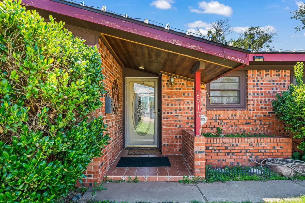 2513 52nd Street, Lubbock, TX 79413 - Image #1