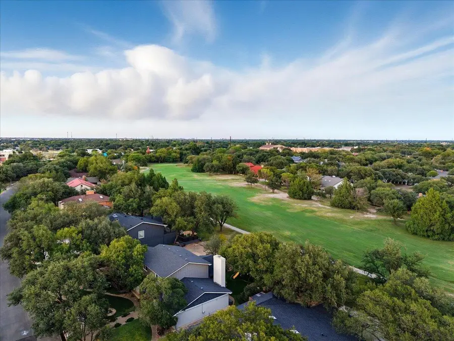 8427 Wayne Avenue, Lubbock, TX 79424 - Image #3