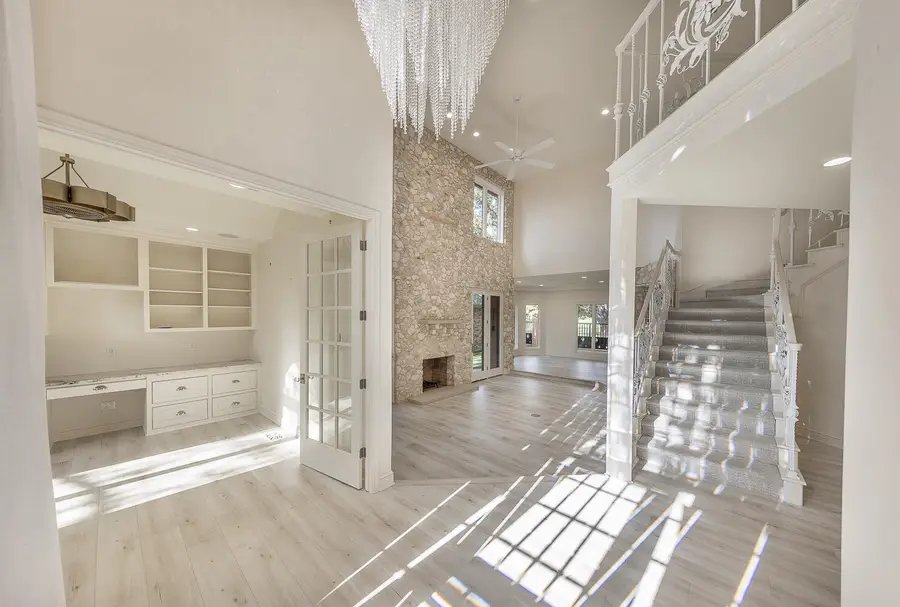 9102 Vicksburg Avenue, Lubbock, TX 79424 - Image #3