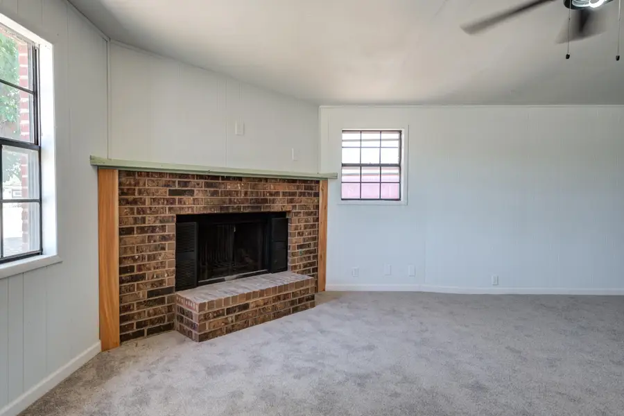 2525 63rd Street, Lubbock, TX 79413 - Image #2